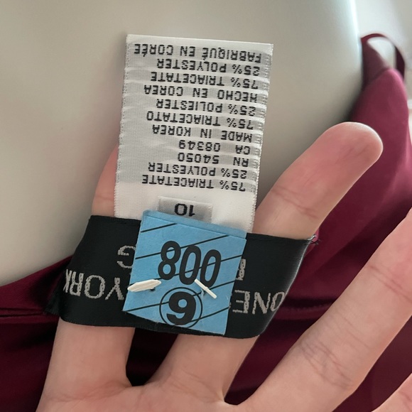 [Jones New York] Red Satin Dress - Picture 2 of 4